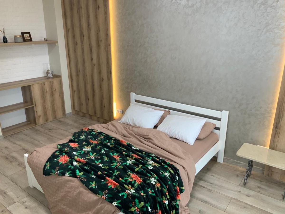 Lux Apartment & Центр,Жк Театральний Rivne Buitenkant foto