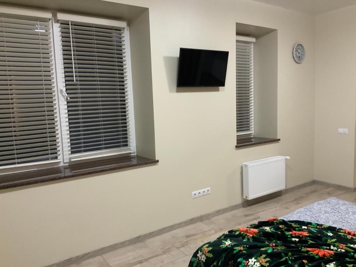 Lux Apartment & Центр,Жк Театральний Rivne Buitenkant foto