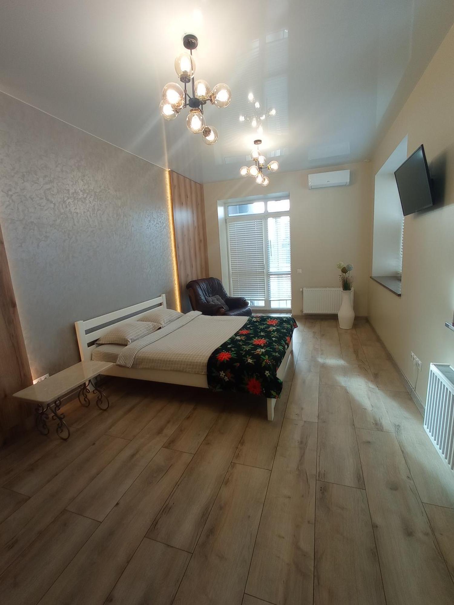 Lux Apartment & Центр,Жк Театральний Rivne Buitenkant foto