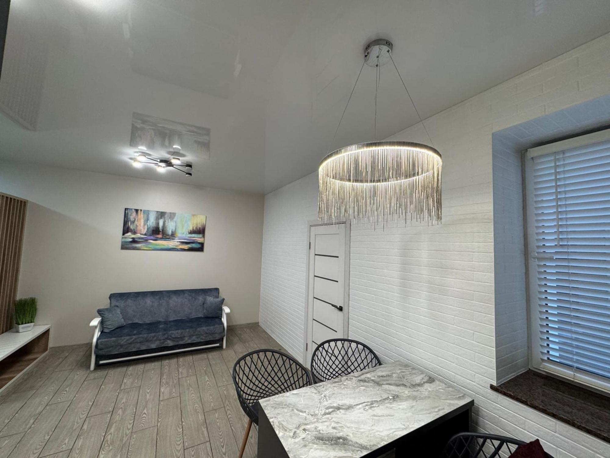 Lux Apartment & Центр,Жк Театральний Rivne Buitenkant foto
