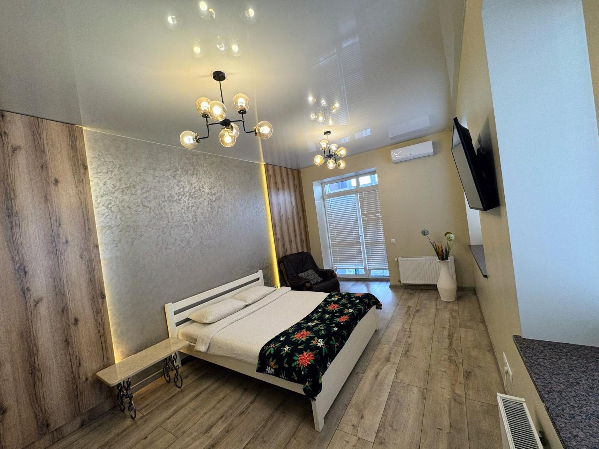 Lux Apartment & Центр,Жк Театральний Rivne Buitenkant foto